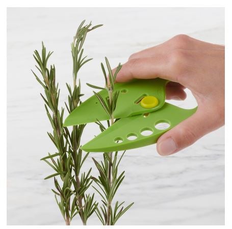 Outil à fines herbes (1.50 $ remis à la cause choisie)